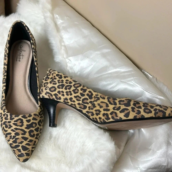 Clark’s Linvale women shoe,NEW,kitten heel,leopard,suede,career,event,comfy, - Picture 1 of 8